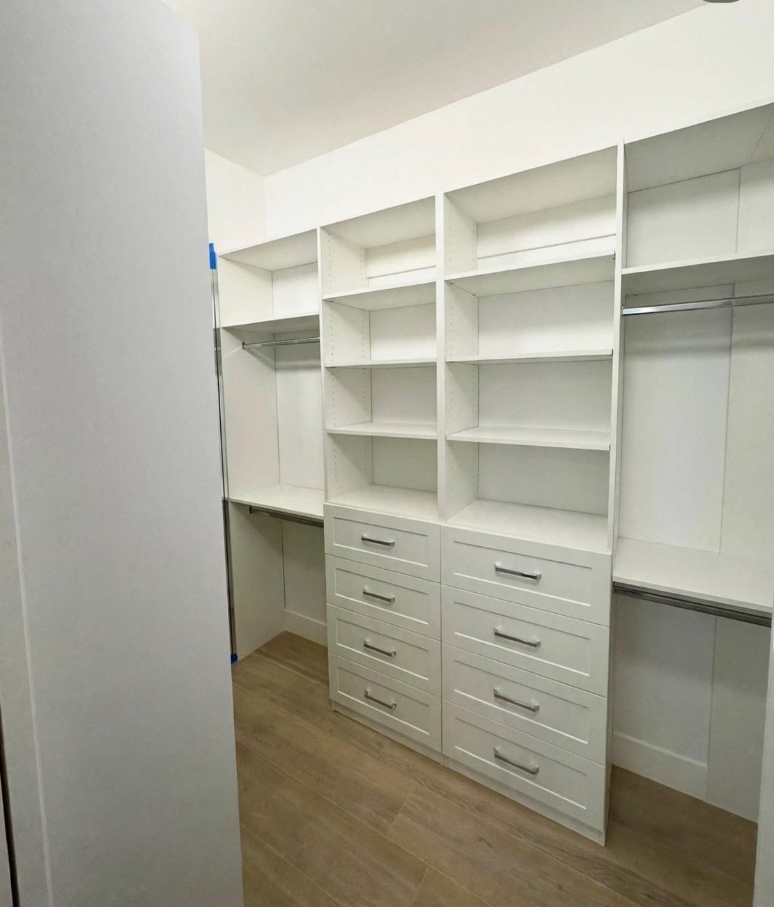 Custom closet by Mike’s Magic, photo 1